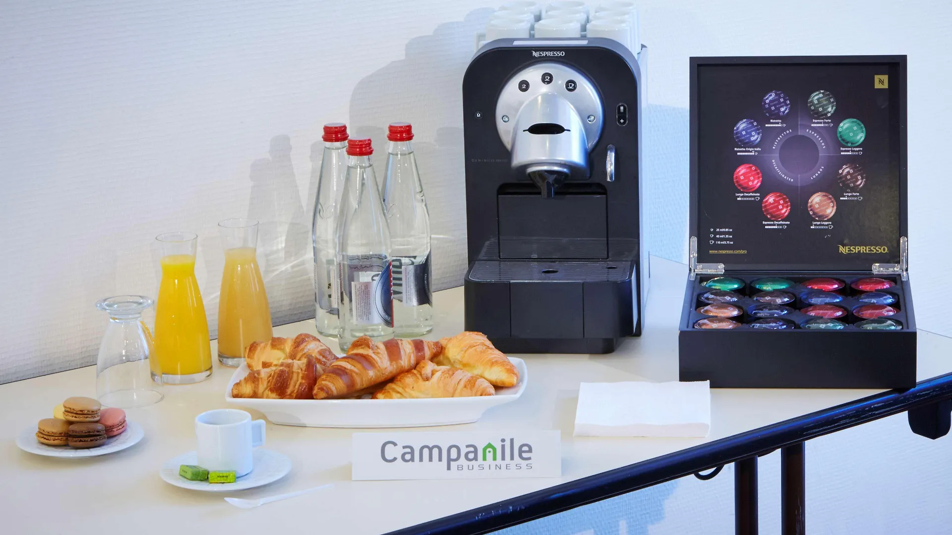 Hotel Campanile Blanc-Mesnil