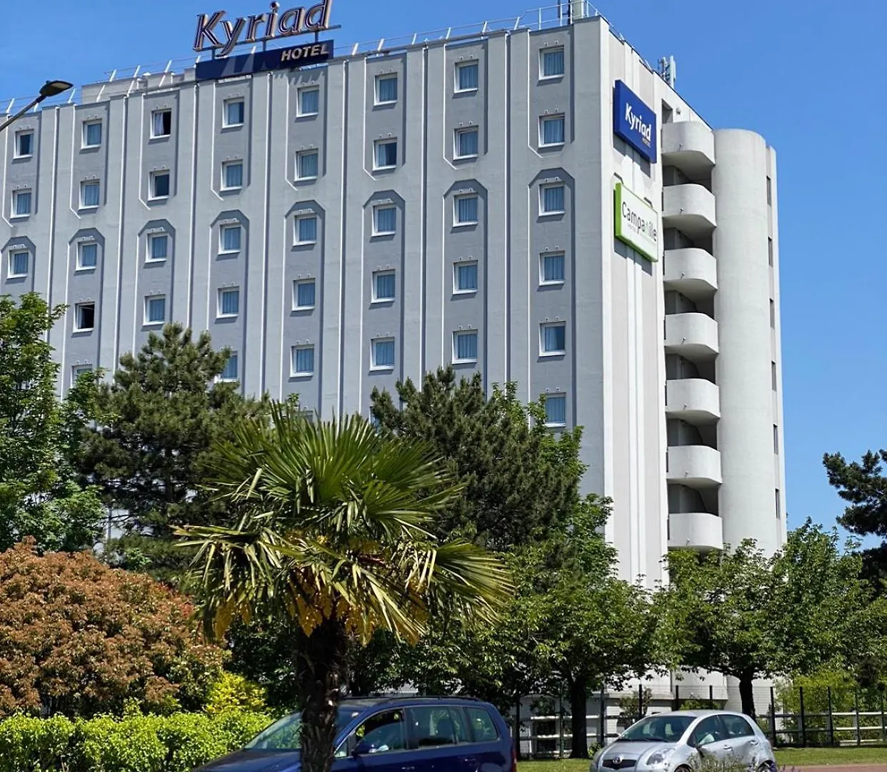 Hotel Campanile Blanc-Mesnil