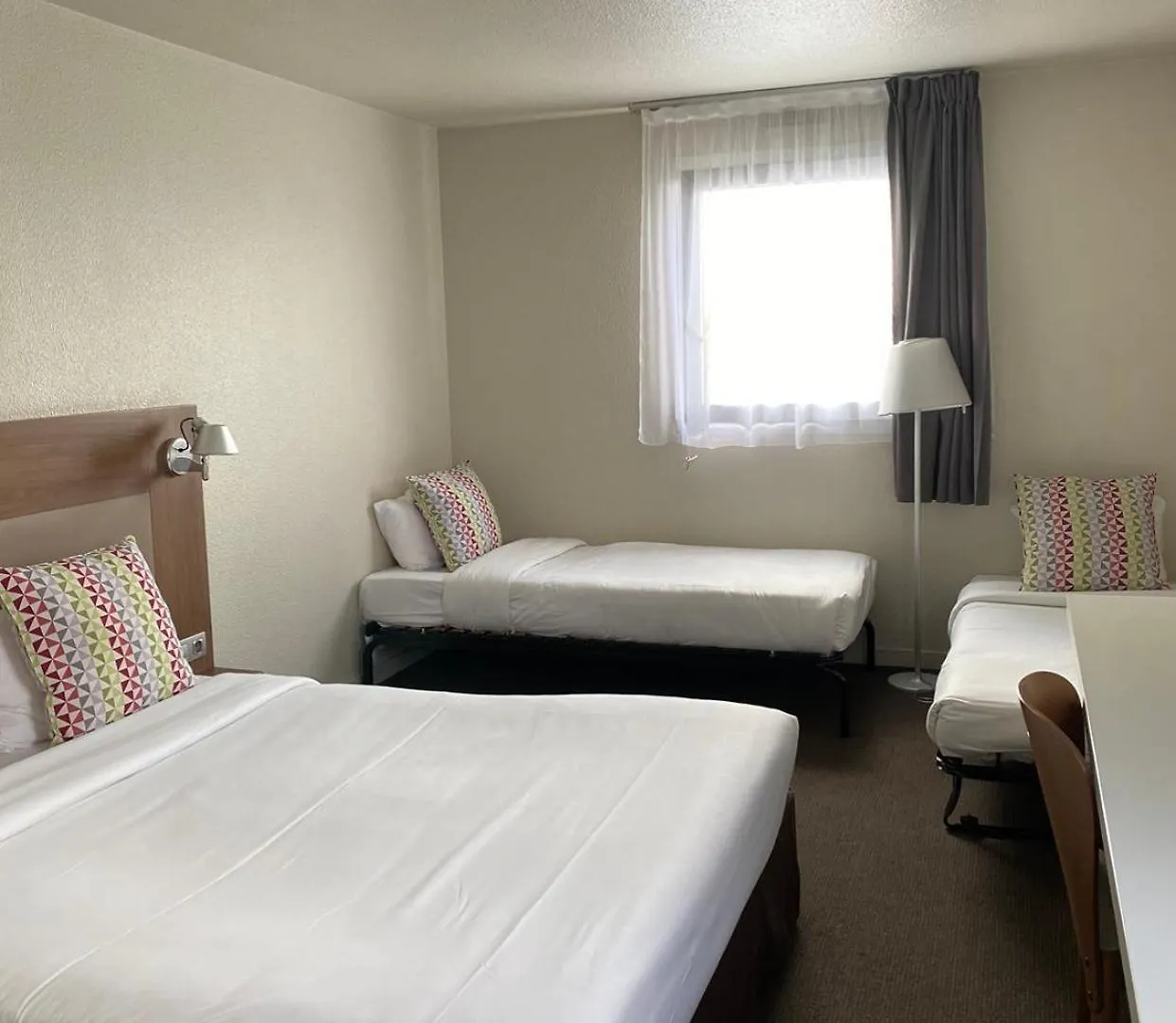 Hotel Campanile Blanc-Mesnil