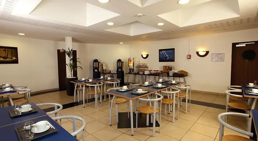 Hotel Campanile Blanc-Mesnil
